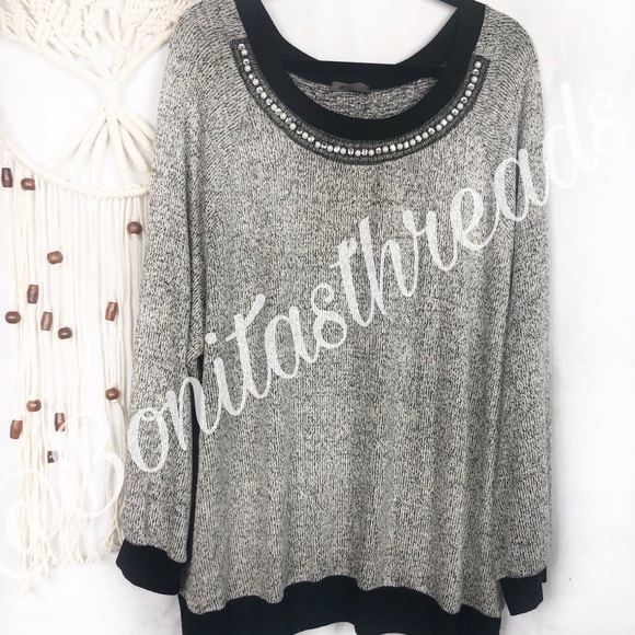 West Kie Sweaters - West Kei Black Grey Sweater Beaded Front Neckline Size 3XL